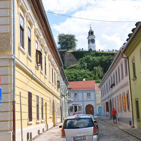 Apartman Tina Novi Sad Dış mekan fotoğraf