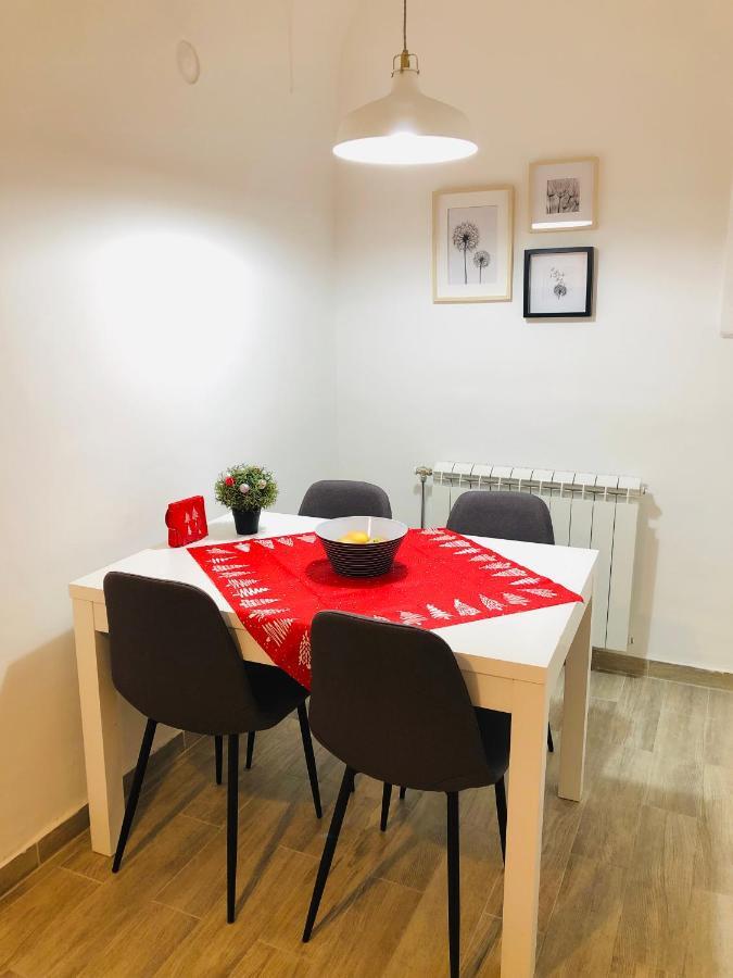 Apartman Tina Daire Novi Sad Dış mekan fotoğraf